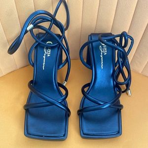 Black open toe ankle strap chunky heel